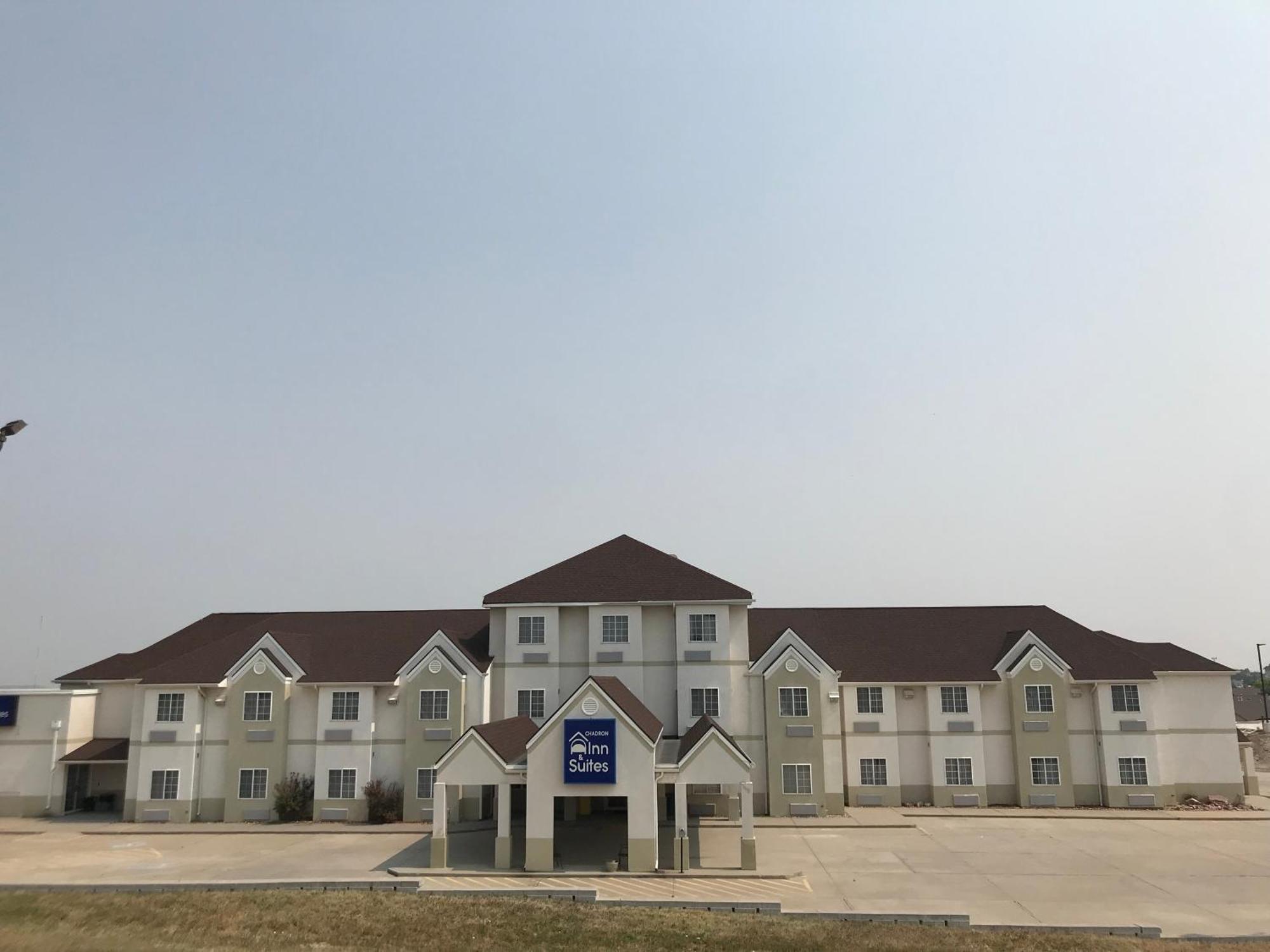 Chadron Inn & Suites Exterior photo